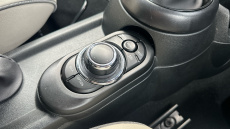 MINI Hatchback 1.5 Cooper Exclusive Premium 3dr Auto Petrol Hatchback